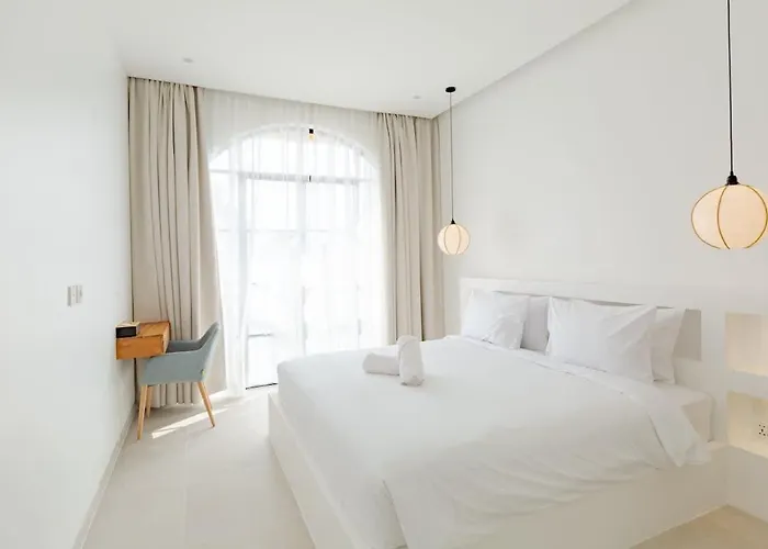 Brand New 2br Designer 18 Ferienhaus